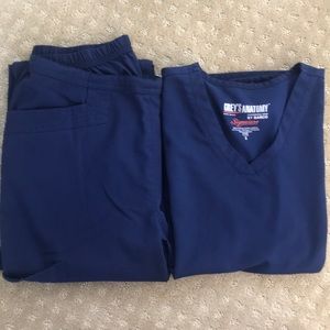 Grey’s Anatomy by Barco Signature scrub set 💙